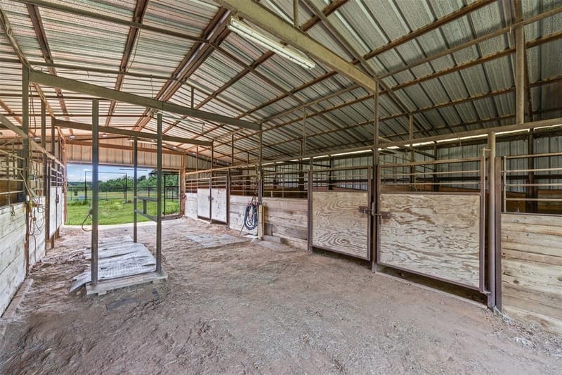 8401 Fm 2738, Burleson TX 76028 - Photo 20