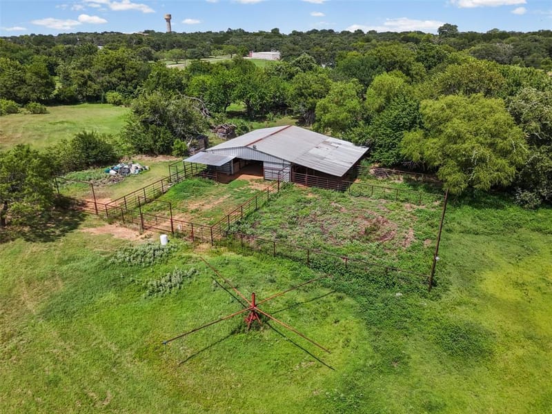 8401 Fm 2738, Burleson TX 76028 - Photo 35