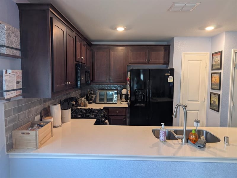 14032 Haggerston Drive, Pilot Point TX 76258 - Photo 5