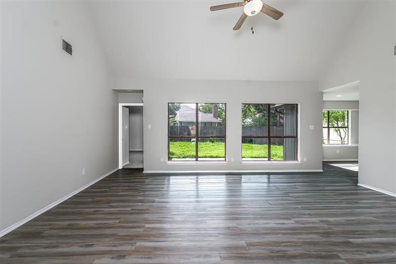 6105 Meadowside Trail, Arlington TX 76017 - Photo 7
