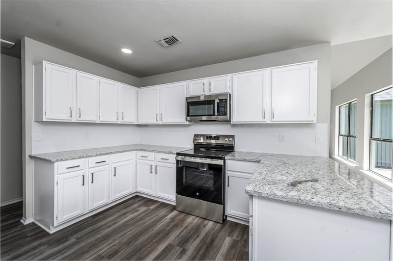 6105 Meadowside Trail, Arlington TX 76017 - Photo 5