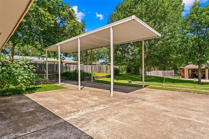 708 Topeka Drive, Woodway TX 76712 - Photo 30