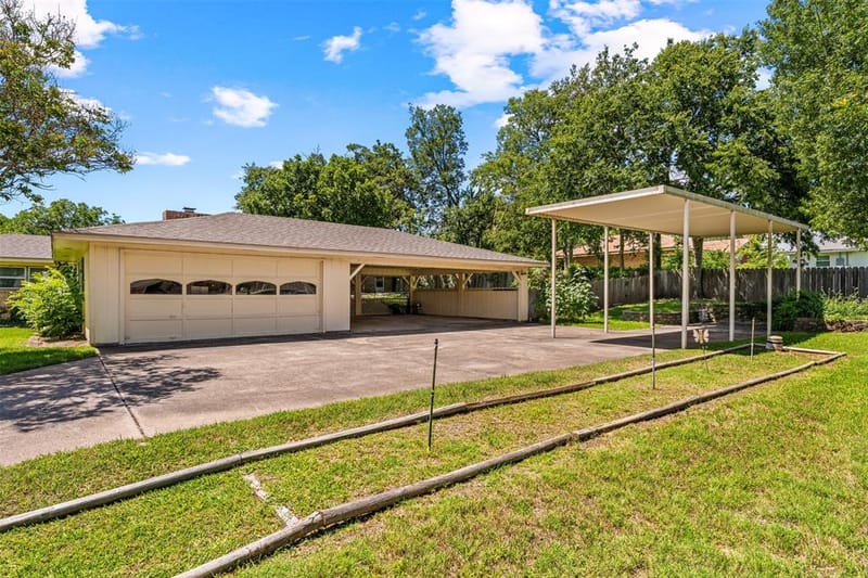 708 Topeka Drive, Woodway TX 76712 - Photo 31