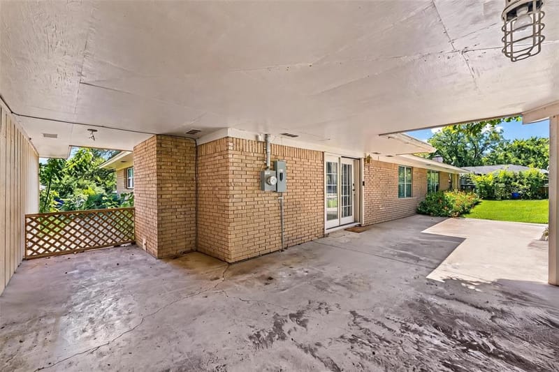708 Topeka Drive, Woodway TX 76712 - Photo 29