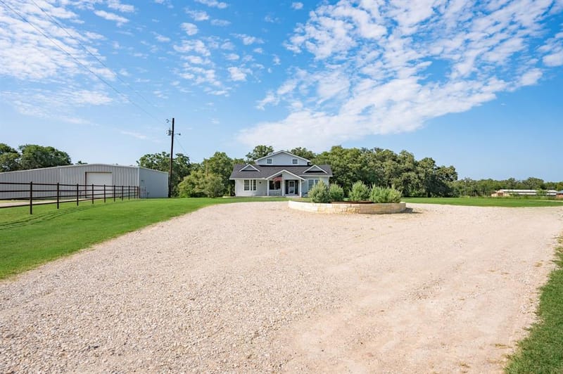 923 Natty Flat Road, Lipan TX 76462 - Photo 16