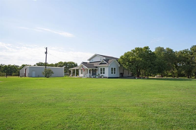 923 Natty Flat Road, Lipan TX 76462 - Photo 39