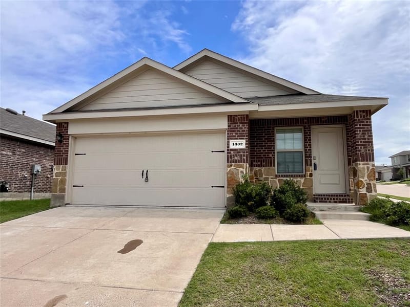 1302 Draper Lane, Forney TX 75126 - Photo 5