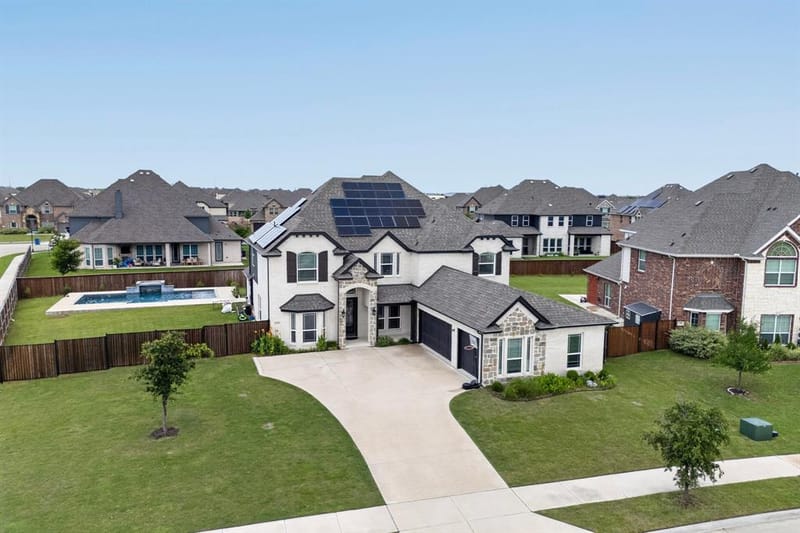 1296 Pleasant Run Drive, Haslet TX 76052 - Photo 2