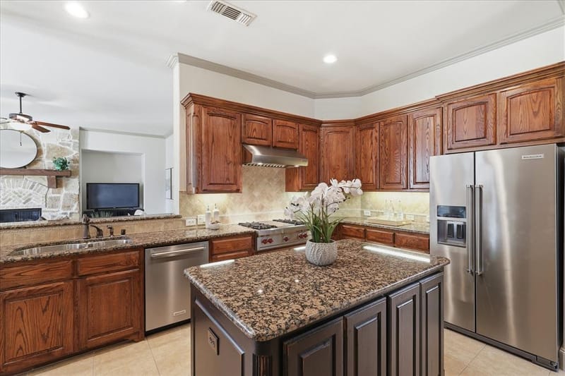 929 Lairds Lane, Allen TX 75013 - Photo 16