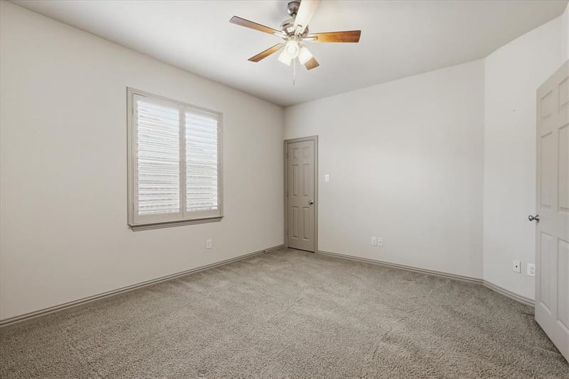 929 Lairds Lane, Allen TX 75013 - Photo 36