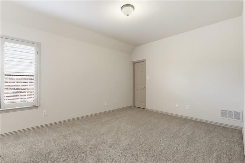 929 Lairds Lane, Allen TX 75013 - Photo 32