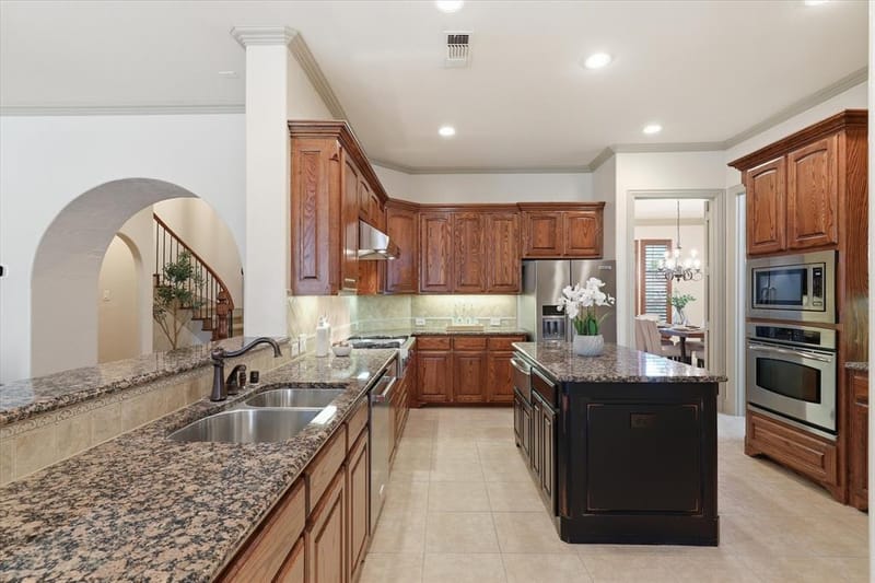 929 Lairds Lane, Allen TX 75013 - Photo 14