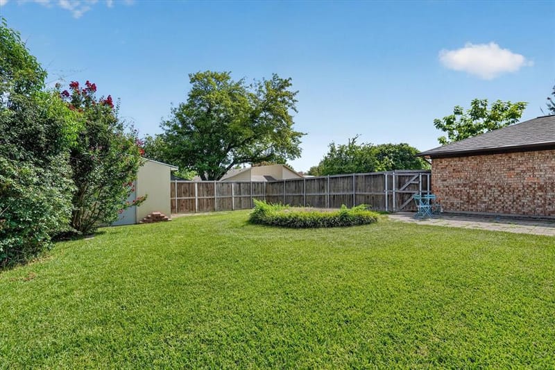 1502 Meadow Glen Street, Richardson TX 75081 - Photo 30