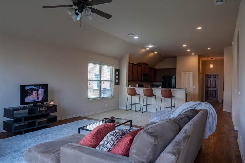 6956 Alcala, Grand Prairie TX 75054 - Photo 5