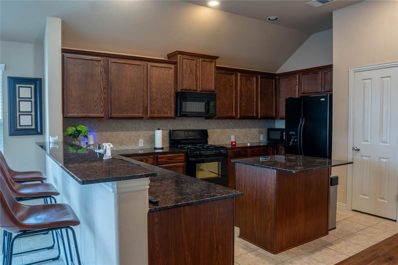 6956 Alcala, Grand Prairie TX 75054 - Photo 8
