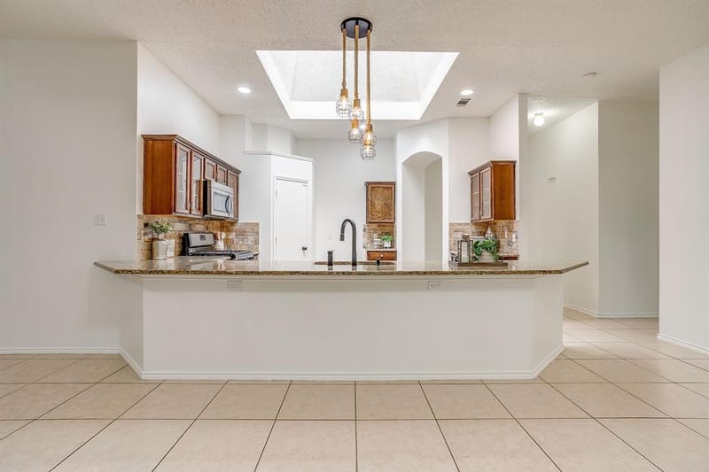 1104 Angel Fire Lane, Arlington TX 76001 - Photo 13