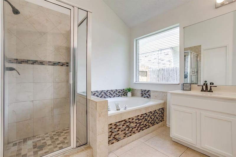 1104 Angel Fire Lane, Arlington TX 76001 - Photo 22