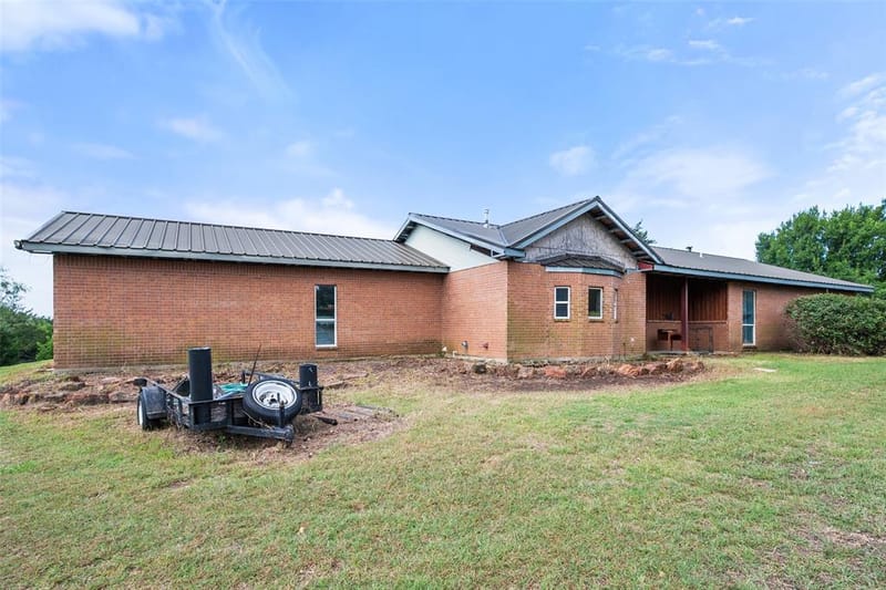 9326 NW County Road 1343, Blooming Grove TX 76626 - Photo 3