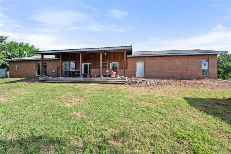 9326 NW County Road 1343, Blooming Grove TX 76626 - Photo 32