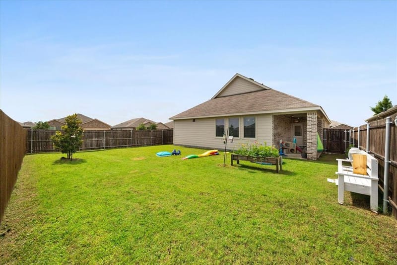 2100 Whispering Sage Boulevard, Royse City TX 75189 - Photo 18