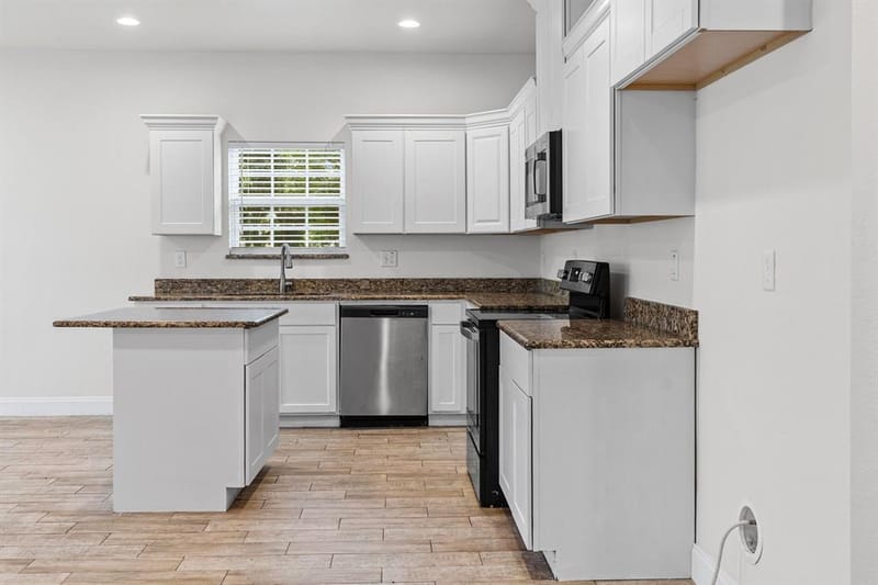 2812 Bourland Street, Greenville TX 75401 - Photo 5
