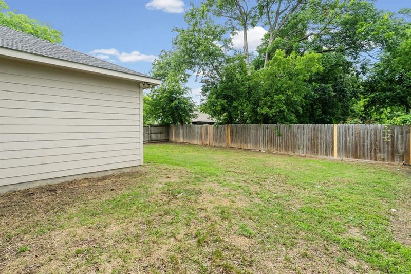 2812 Bourland Street, Greenville TX 75401 - Photo 20