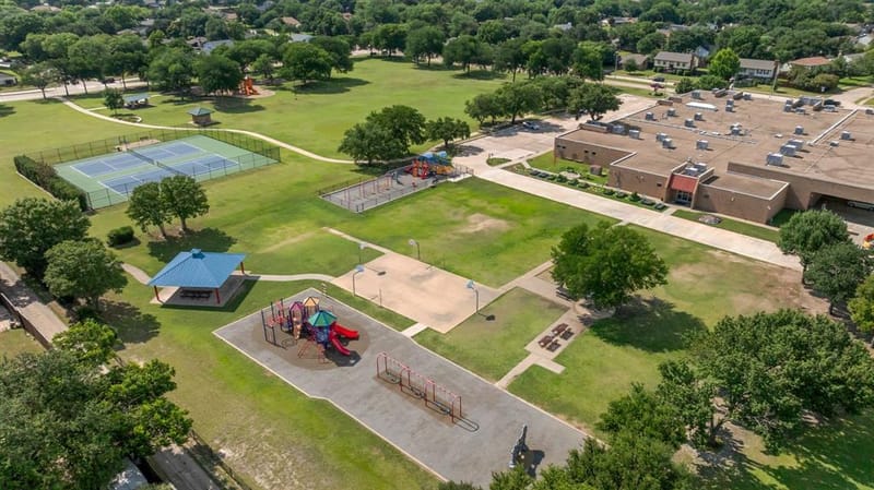 1317 Elk Grove Drive, Richardson TX 75081 - Photo 33