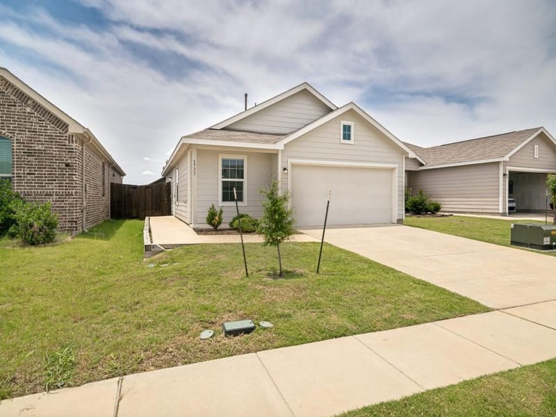 5733 Barbaro Drive, Forney TX 75126 - Photo 4