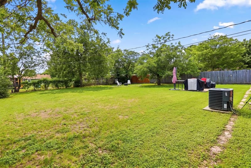 807 Elizabeth Boulevard, Granbury TX 76048 - Photo 27