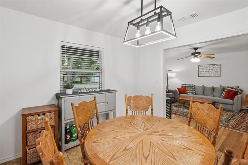 807 Elizabeth Boulevard, Granbury TX 76048 - Photo 17