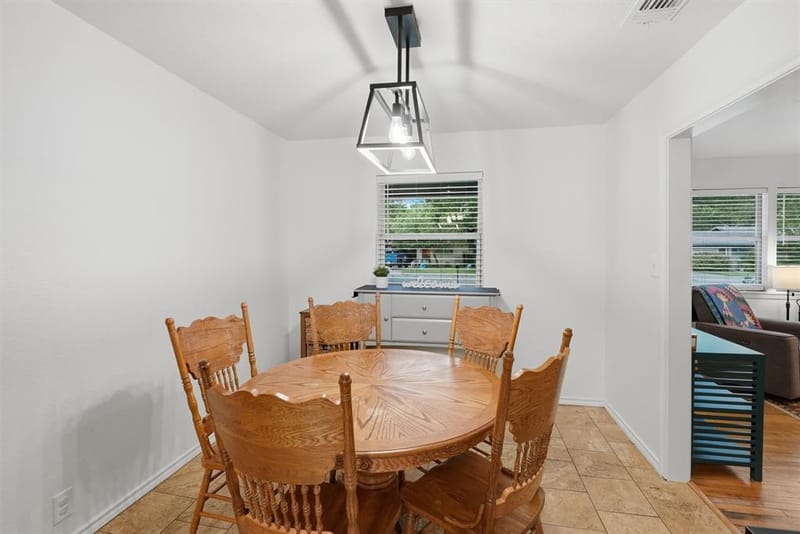 807 Elizabeth Boulevard, Granbury TX 76048 - Photo 16