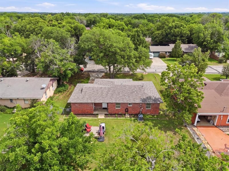 807 Elizabeth Boulevard, Granbury TX 76048 - Photo 36
