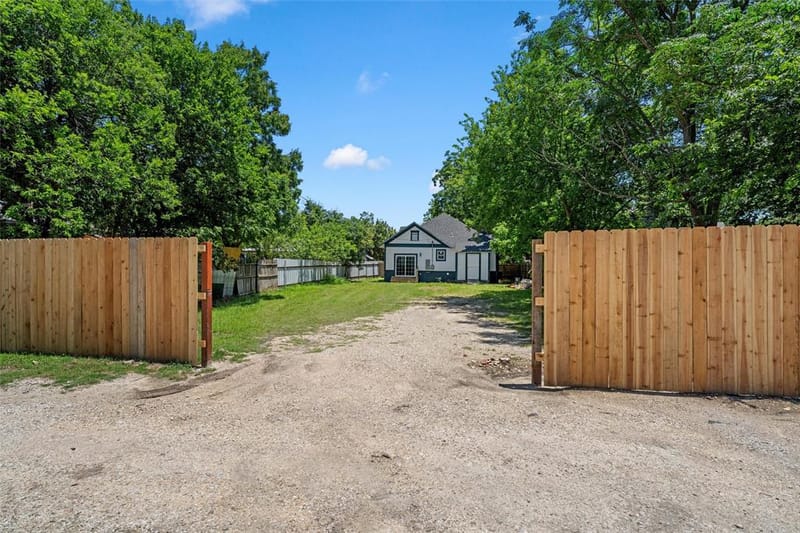 2023 Bosque Boulevard, Waco TX 76707 - Photo 21