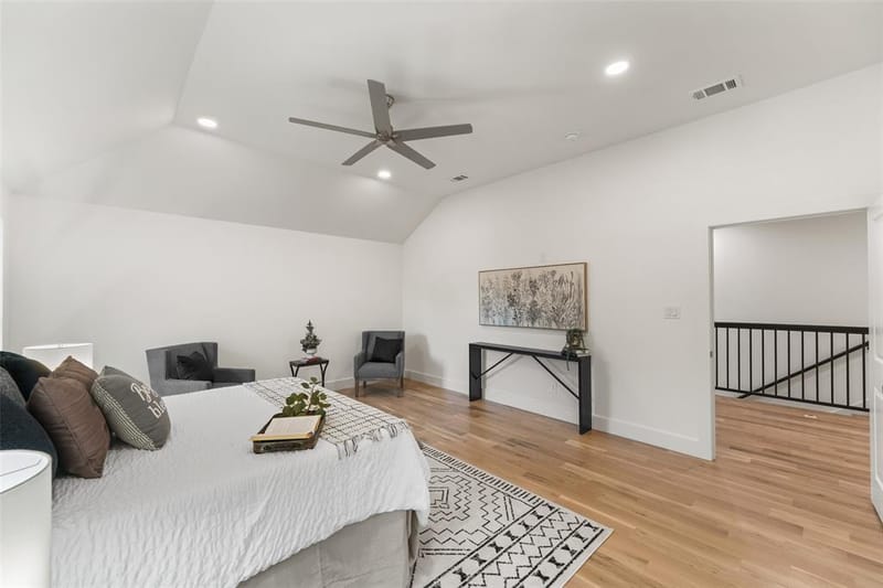 5259 Saint Charles Avenue, Dallas TX 75223 - Photo 23