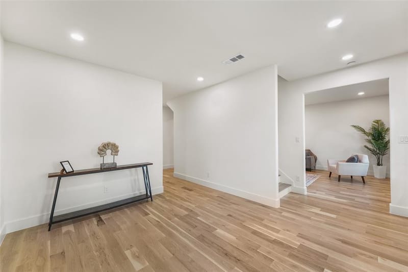5259 Saint Charles Avenue, Dallas TX 75223 - Photo 35