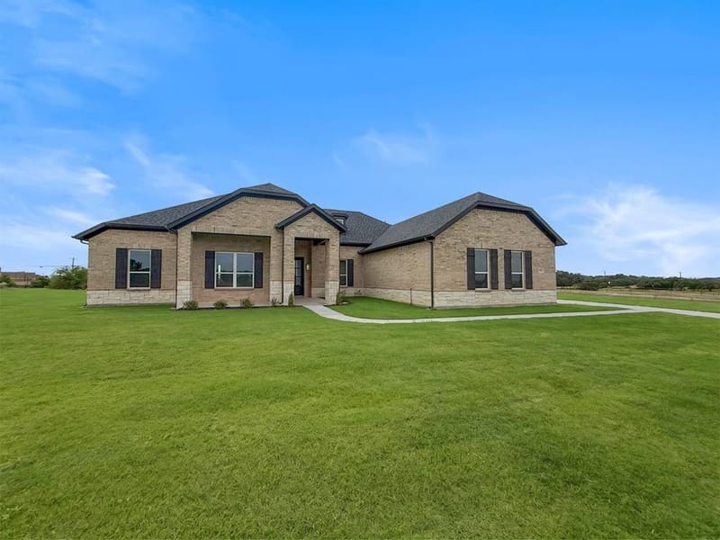 204 Slimp Bluff, Azle TX 76020 - Photo 20