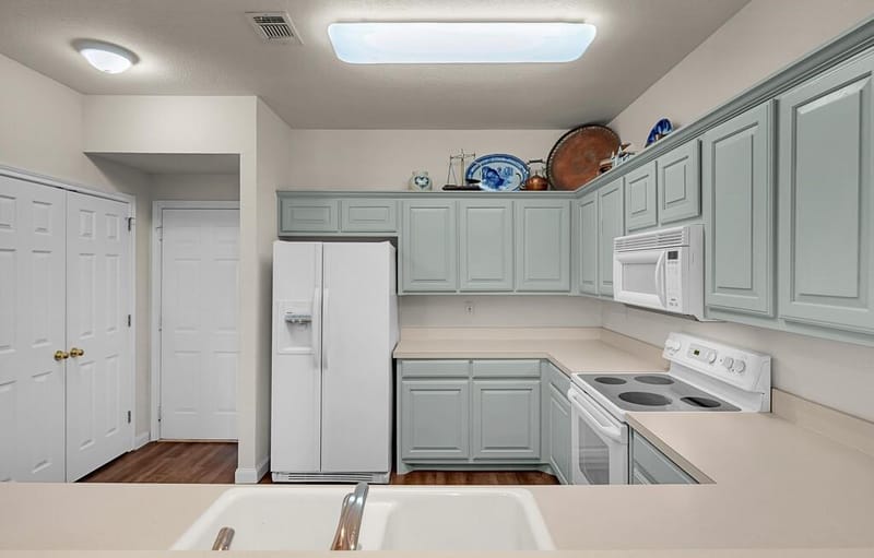 27095 Meadowmore Court # 402, Whitney TX 76692 - Photo 10