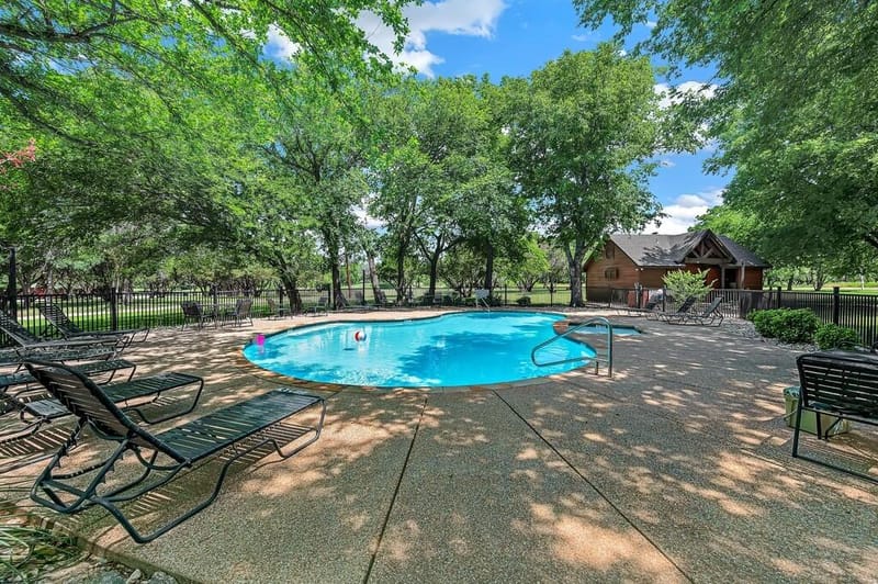 27095 Meadowmore Court # 402, Whitney TX 76692 - Photo 35