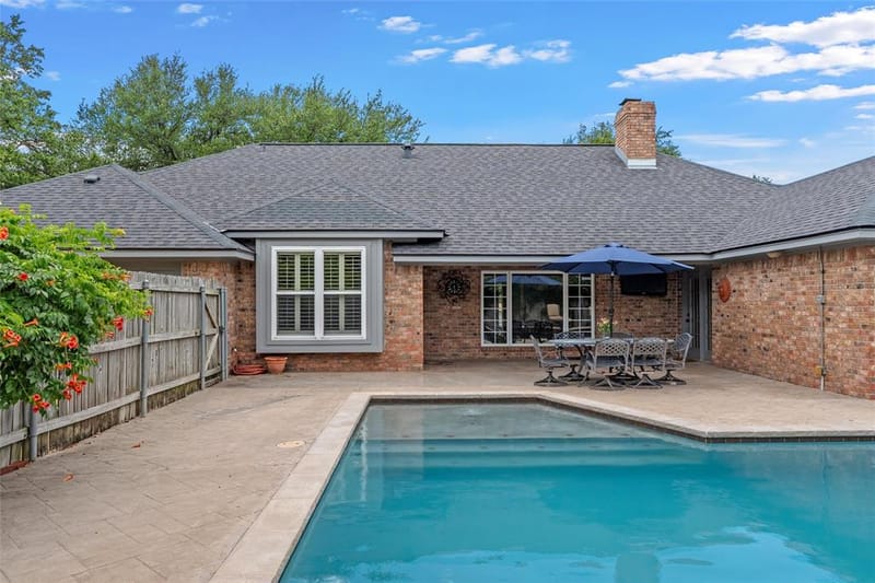 9406 Wildflower Drive, Woodway TX 76712 - Photo 36