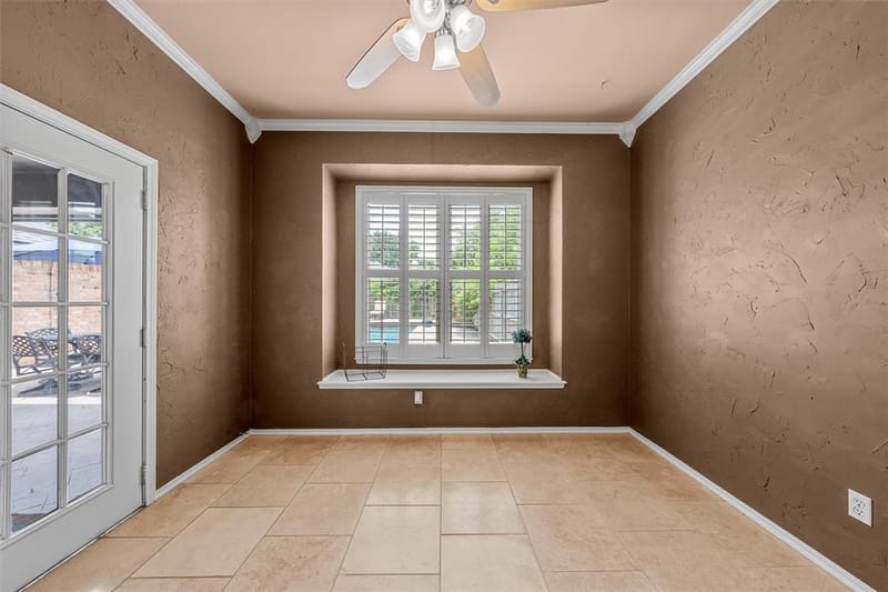 9406 Wildflower Drive, Woodway TX 76712 - Photo 15