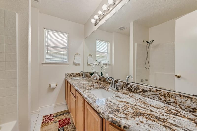 1412 Santa Elena Plaza, Dallas TX 75211 - Photo 14