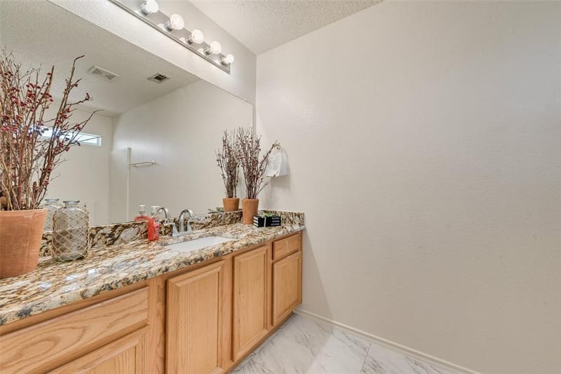 1412 Santa Elena Plaza, Dallas TX 75211 - Photo 18