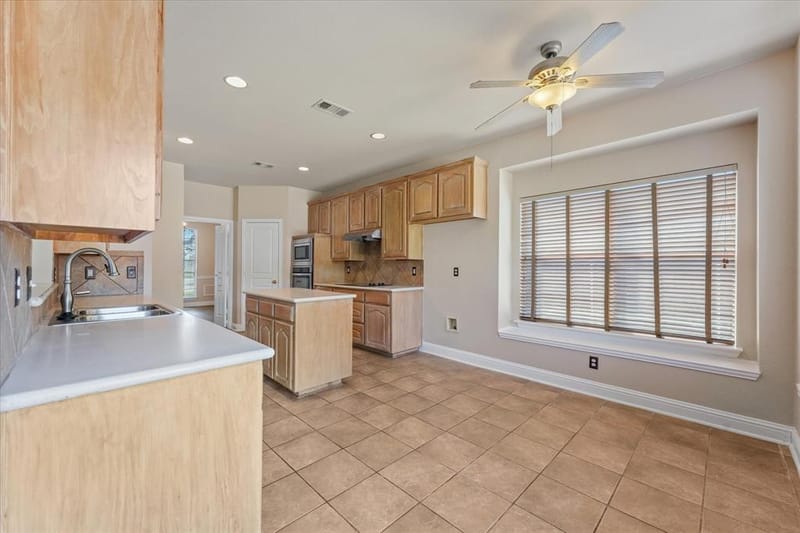 6217 Stewart Boulevard, The Colony TX 75056 - Photo 13
