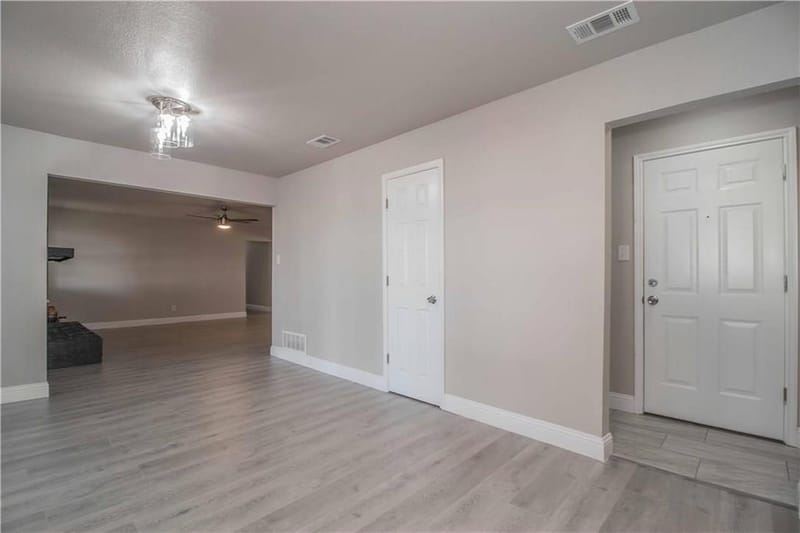 7305 Woodbridge Drive, Forest Hill TX 76140 - Photo 13