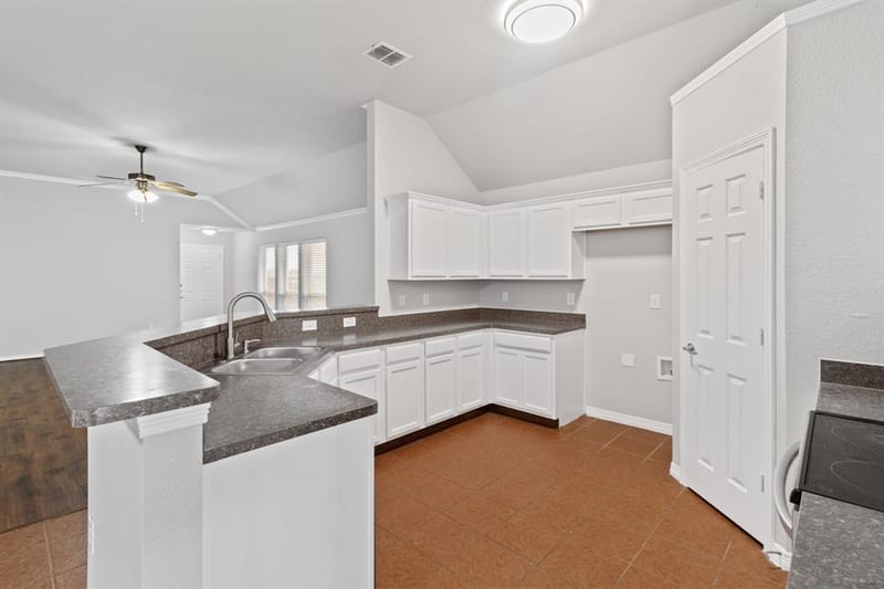 2213 Whitney Drive, Weatherford TX 76087 - Photo 12