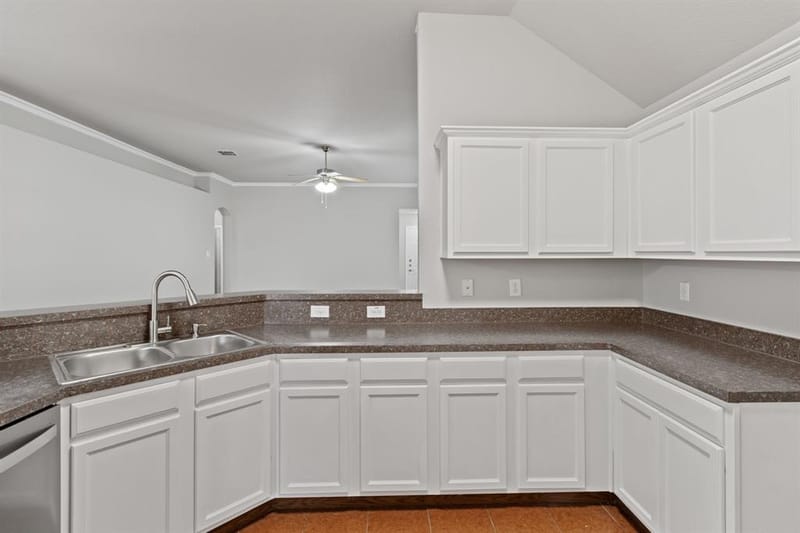 2213 Whitney Drive, Weatherford TX 76087 - Photo 11