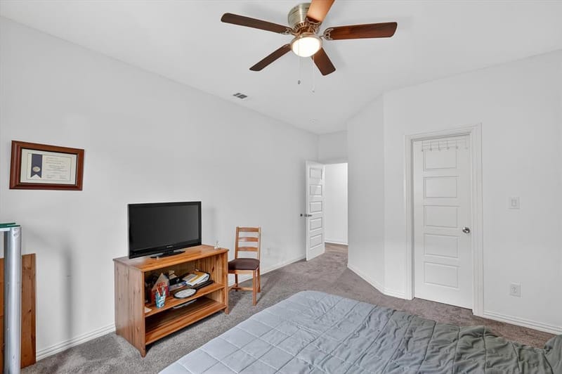 4552 Corregidor Street, Dallas TX 75216 - Photo 28