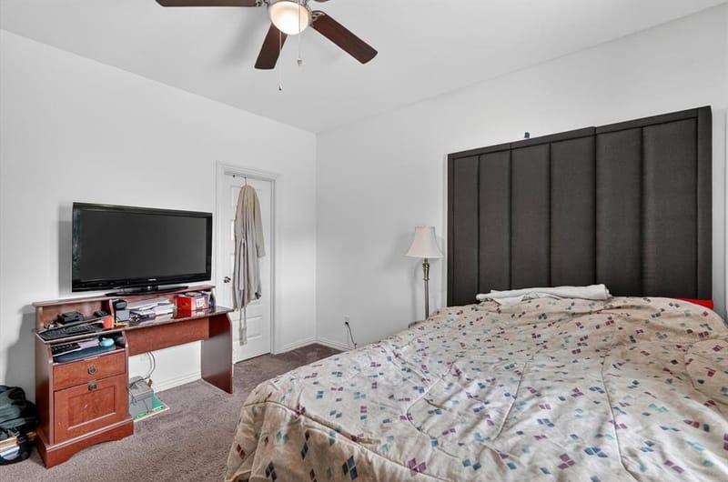 4552 Corregidor Street, Dallas TX 75216 - Photo 37