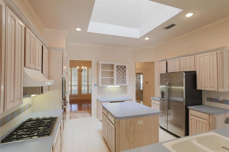 7005 Meadowside Road S, Fort Worth TX 76132 - Photo 4
