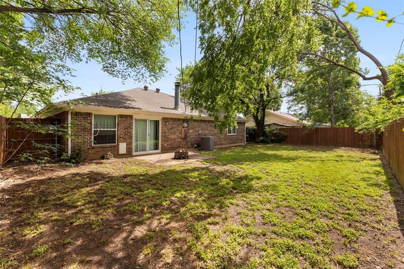 4108 Cypress Springs Drive, Arlington TX 76001 - Photo 26